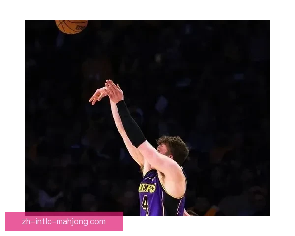 明尼苏达森林狼以131比122战胜克里夫兰骑士 完美演绎进攻火力对决